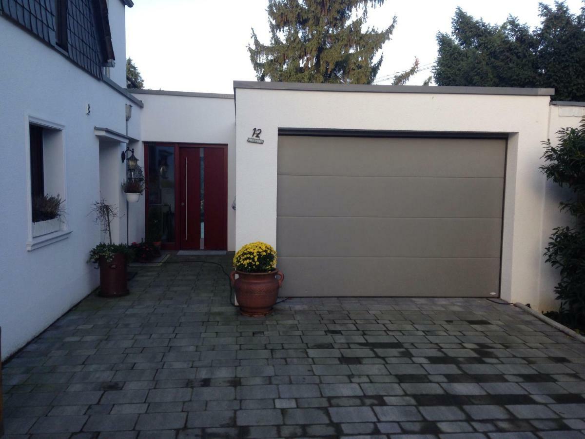 Arrive & Relax - Volkmar Apartment Dusseldorf Exterior photo